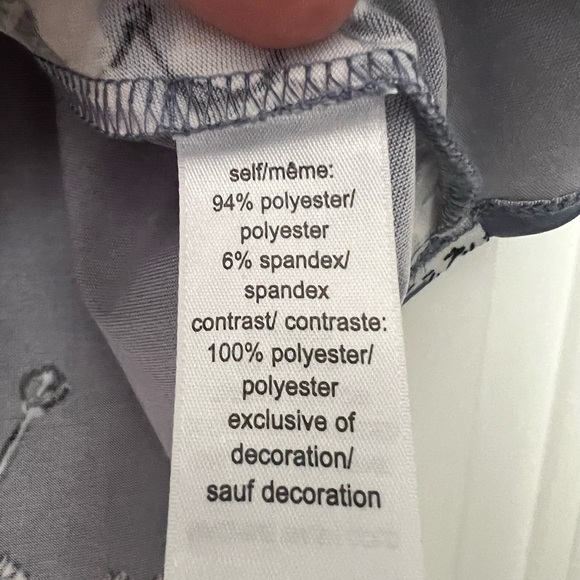 Maurices sleeveless top with lace and mesh detail- size x-large - Picture 2 of 4